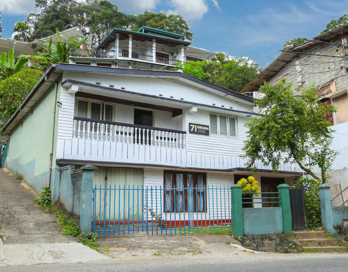 Sakura Hill Apartment Kandy Exterior photo